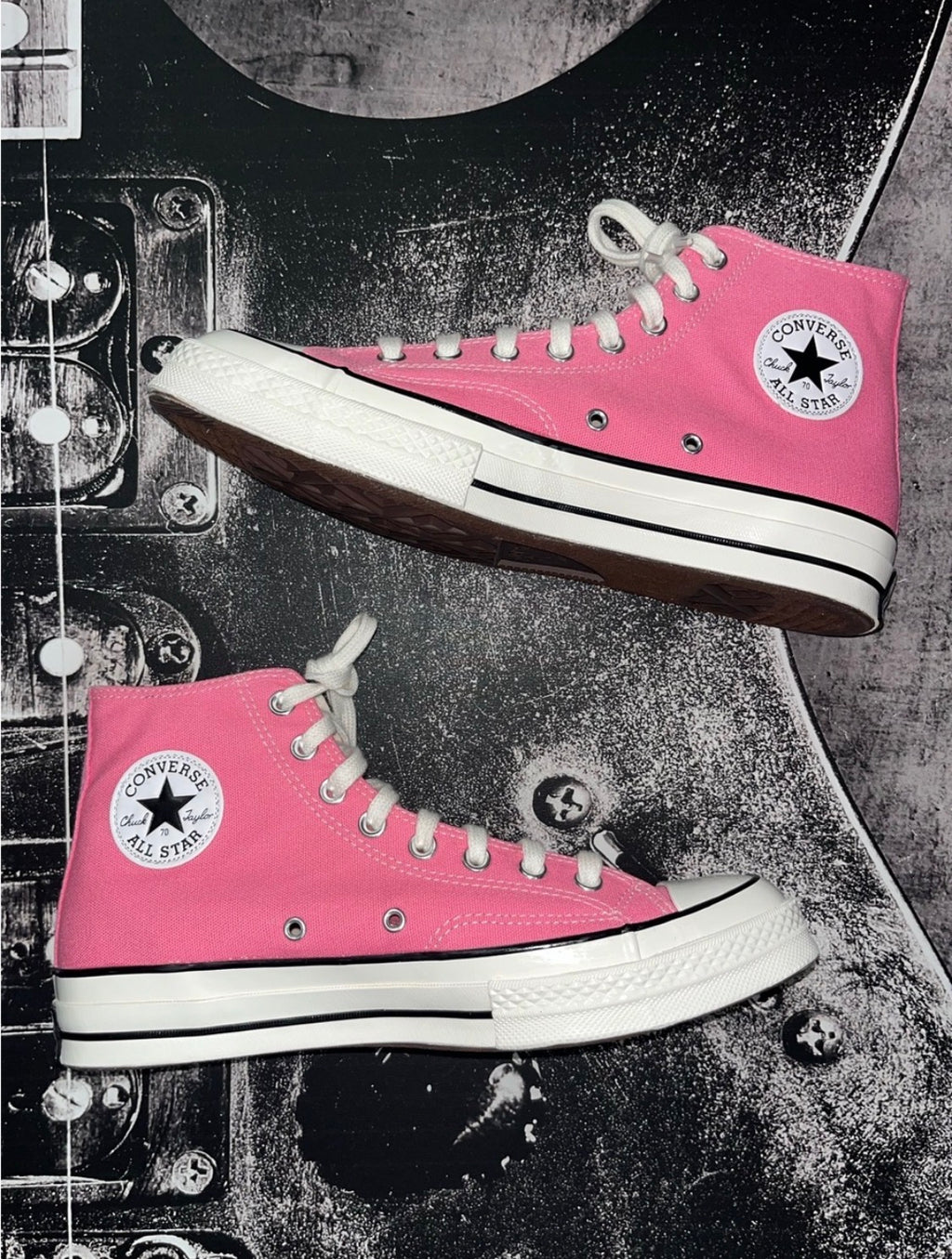 Converse Chuck 70 High Top Sneakers in Pink | Size 11.5 | Style A08184F