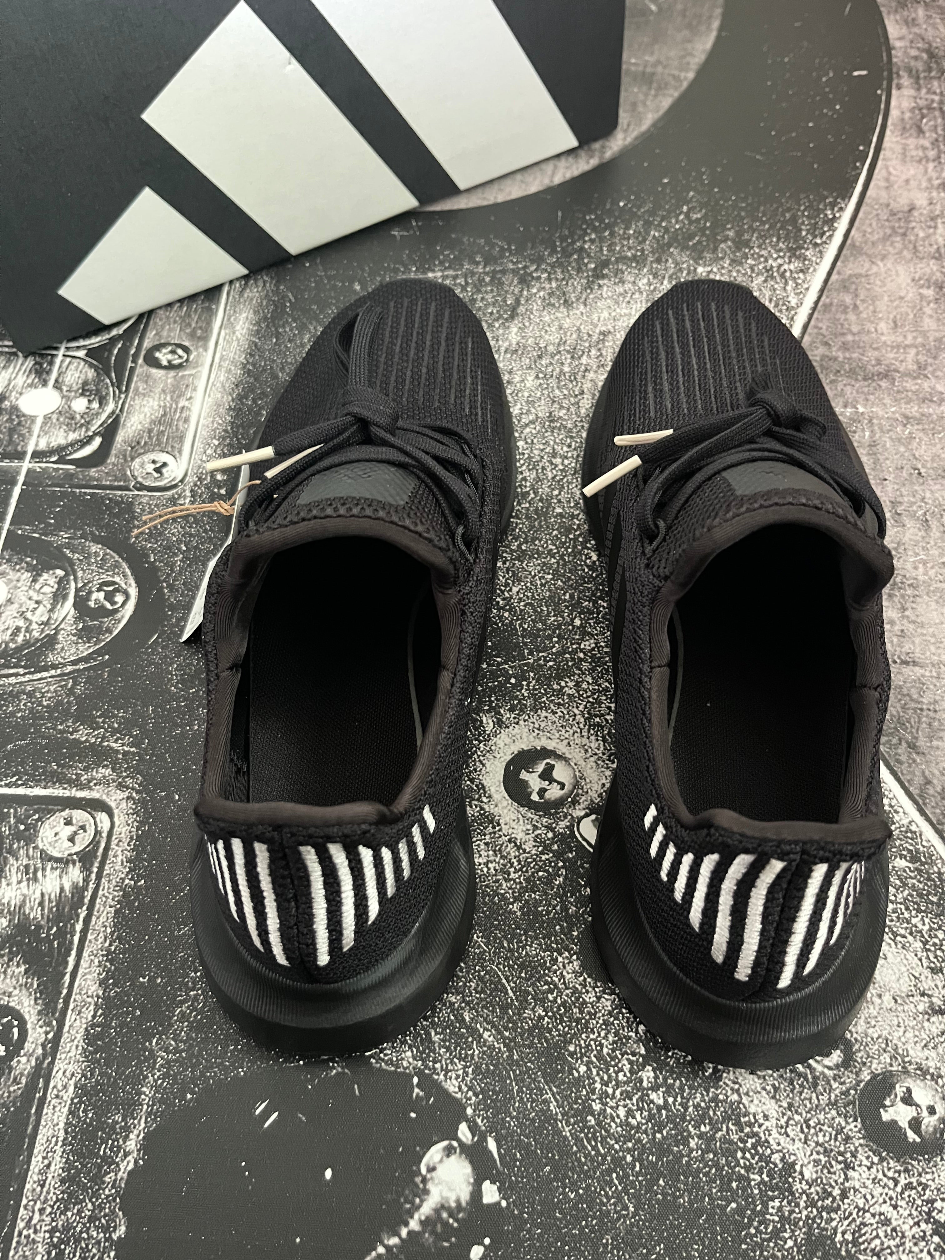 Adidas Swift Run 1.0 Black Sneakers, Women's Size 11, New in Box