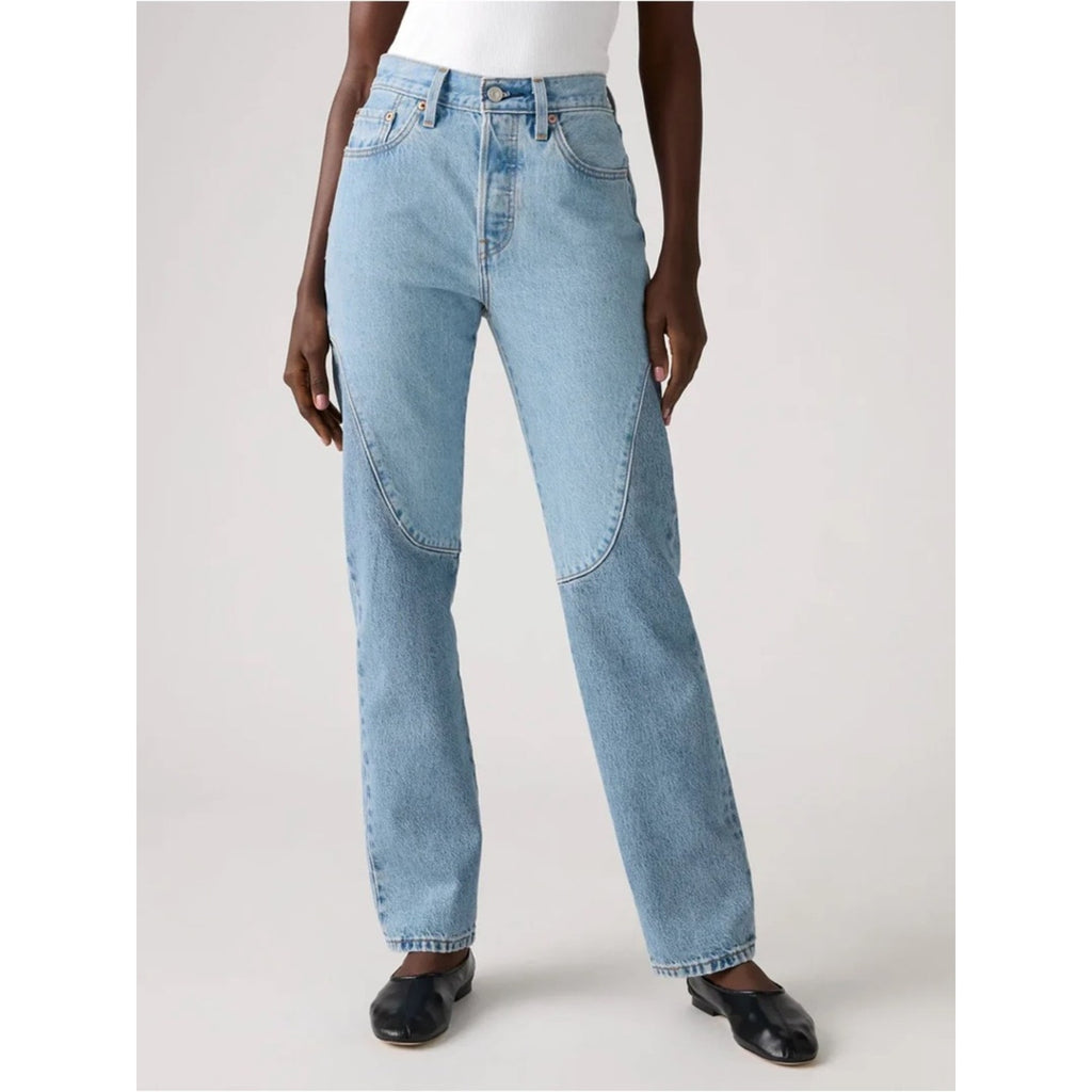 NWT Levi’s 501 • Size: 31 x 32