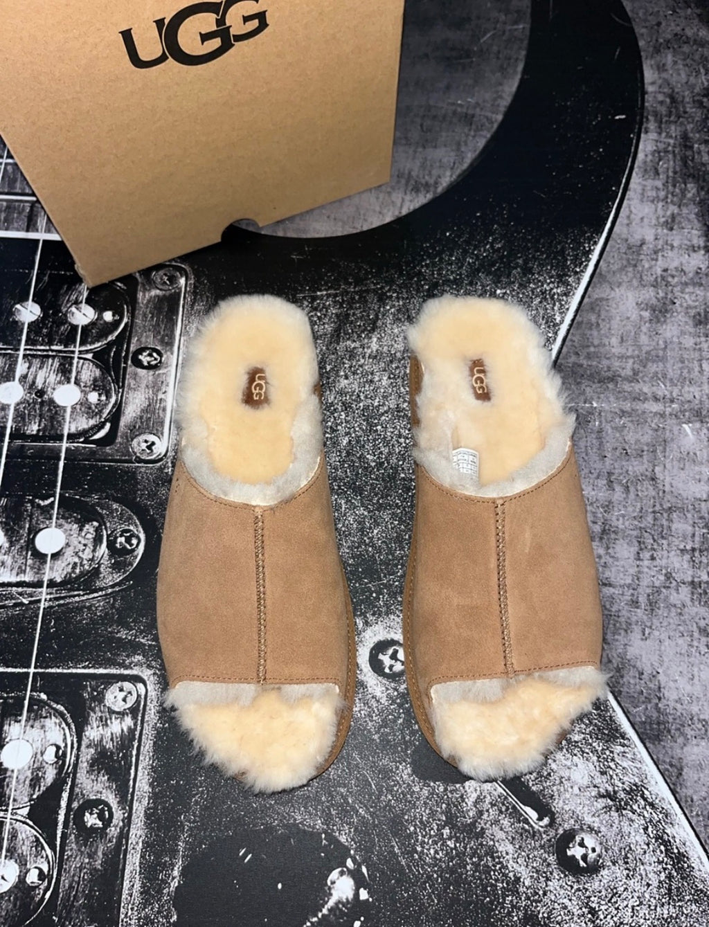 UGG Greenport Slide Sandal | Chestnut | Women's Size 11 | NIB