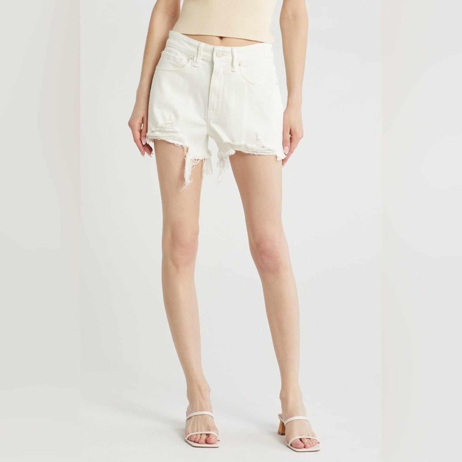 NWT Good American Denim Shorts • Size: 0 / 25