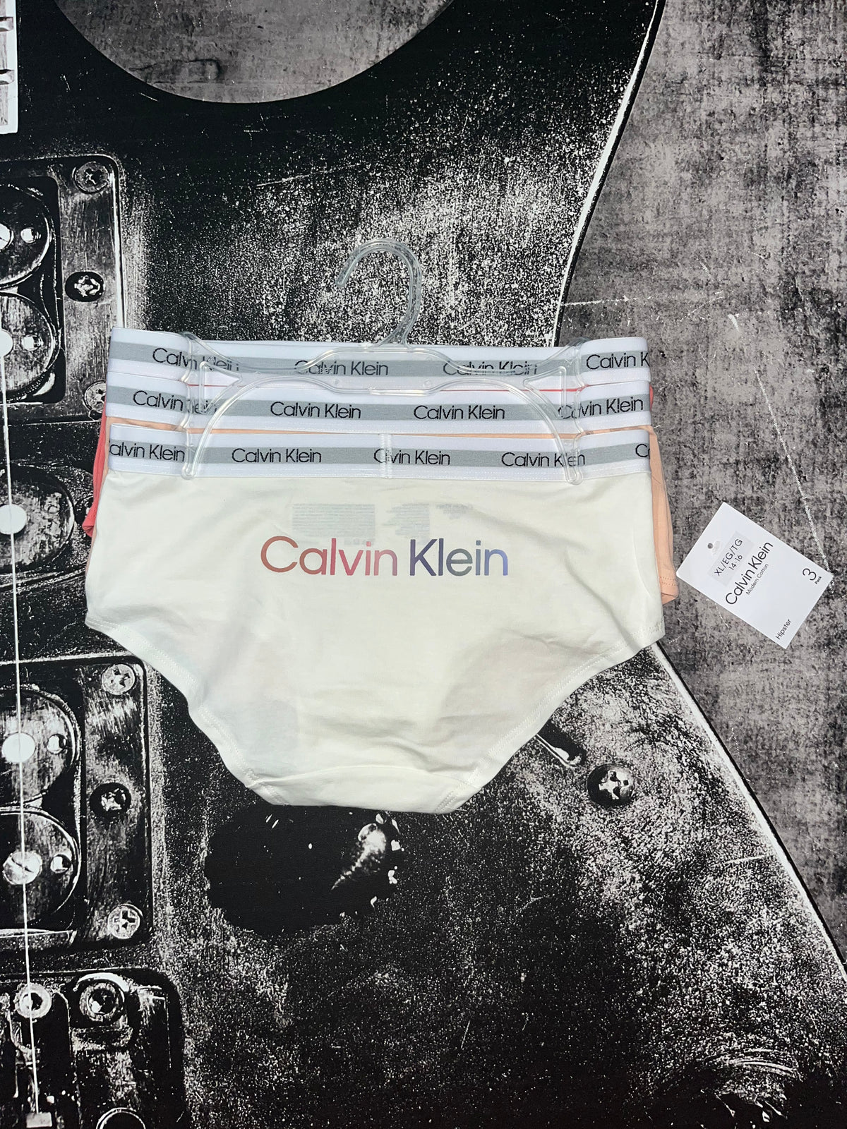 NWT Calvin Klein Underwear Girls’ Modern Cotton Hipster Panties • 3-Pack • White / Pink / Peach • Size XL (14–16)