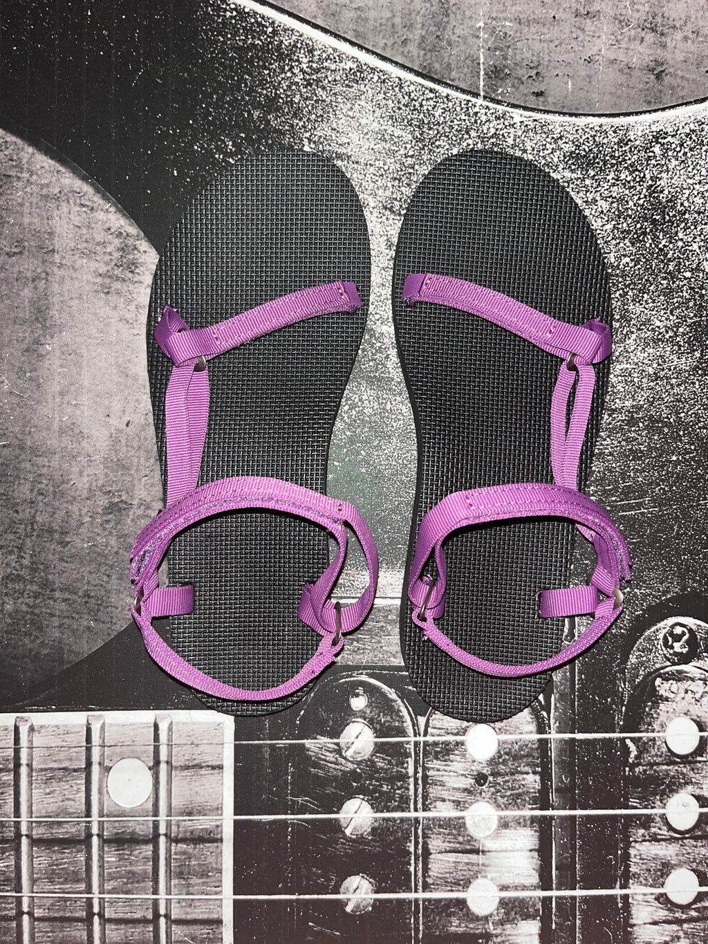 NIB Teva Original Universal Slim Strappy Sandals • Purple / Black • Size: Women's 10