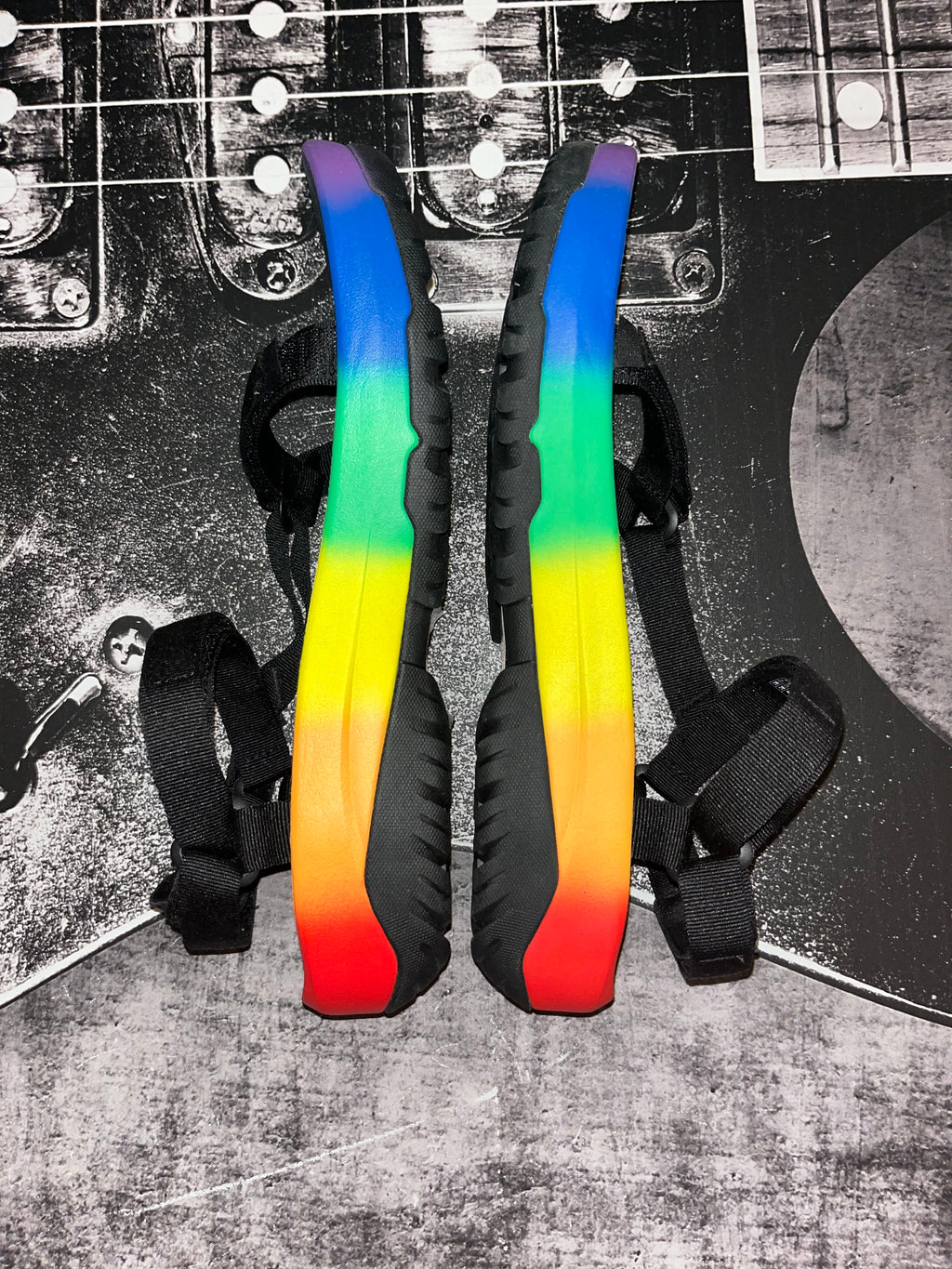 NIB Teva Hurricane XLT2 Ampsole Brite Platform Sandals • Black / Rainbow • Size: Men's 14 / Women's 16
