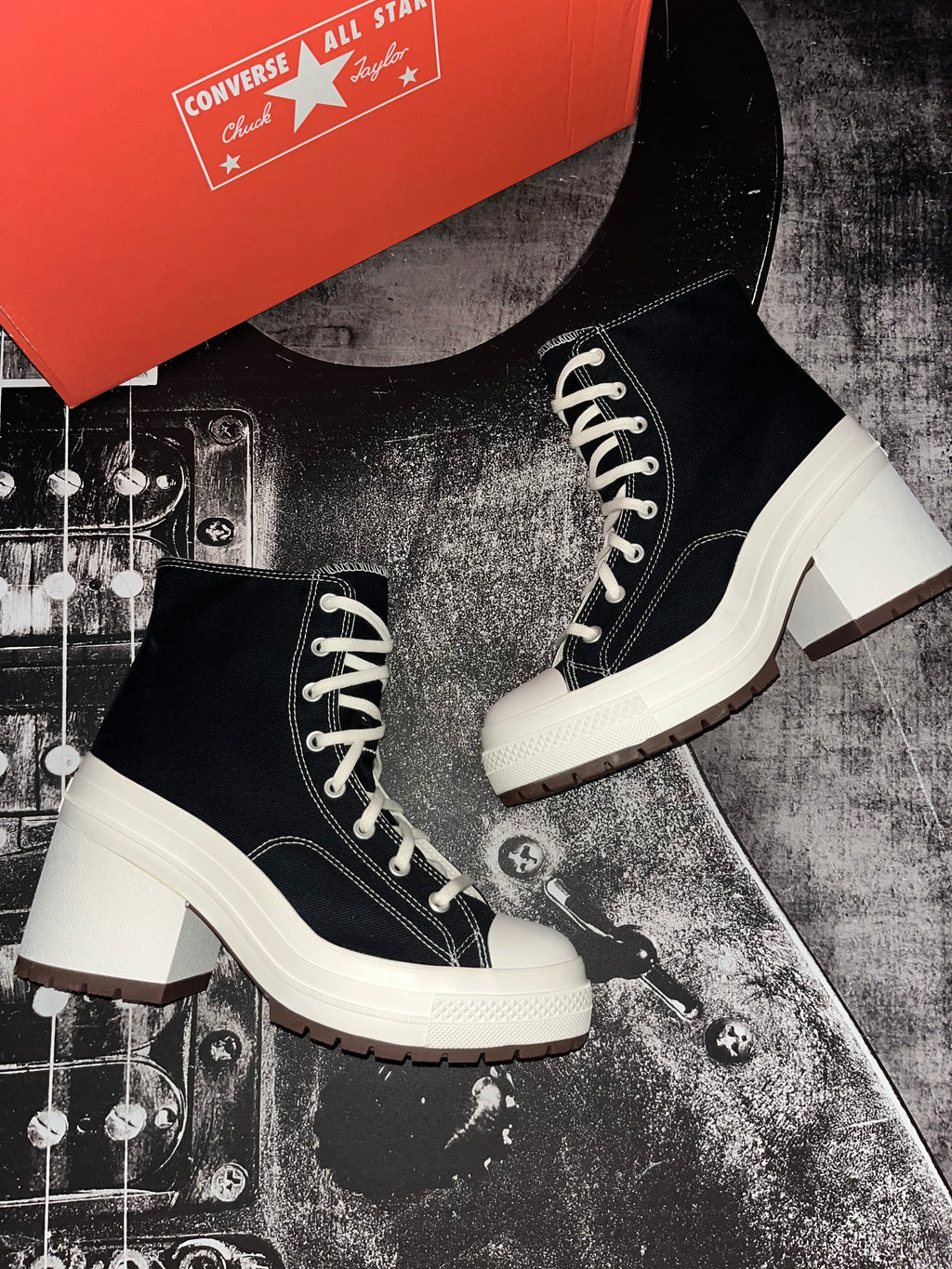 Converse Chuck 70 De Luxe Heel High — Black Egret | Size 12 (fits Men's 10)
