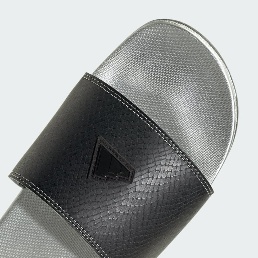 NWOT Adidas Adilette Comfort Slides • Core Black / Silver Metallic • Size: Men's 8