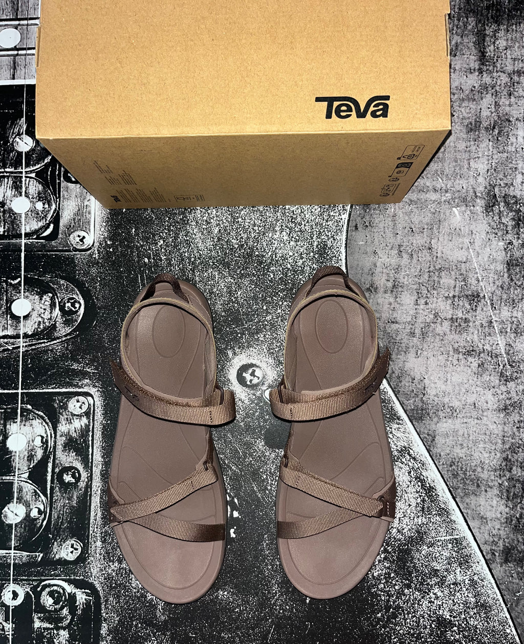 Teva Verra Sport Sandals • Acorn Brown • Size 11 • NIB