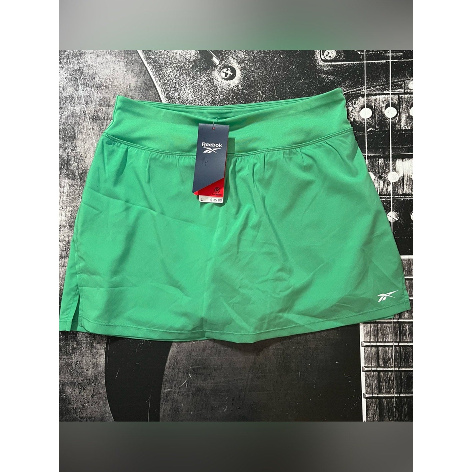 NWT Reebok ID Train Skort • Green • Size Small