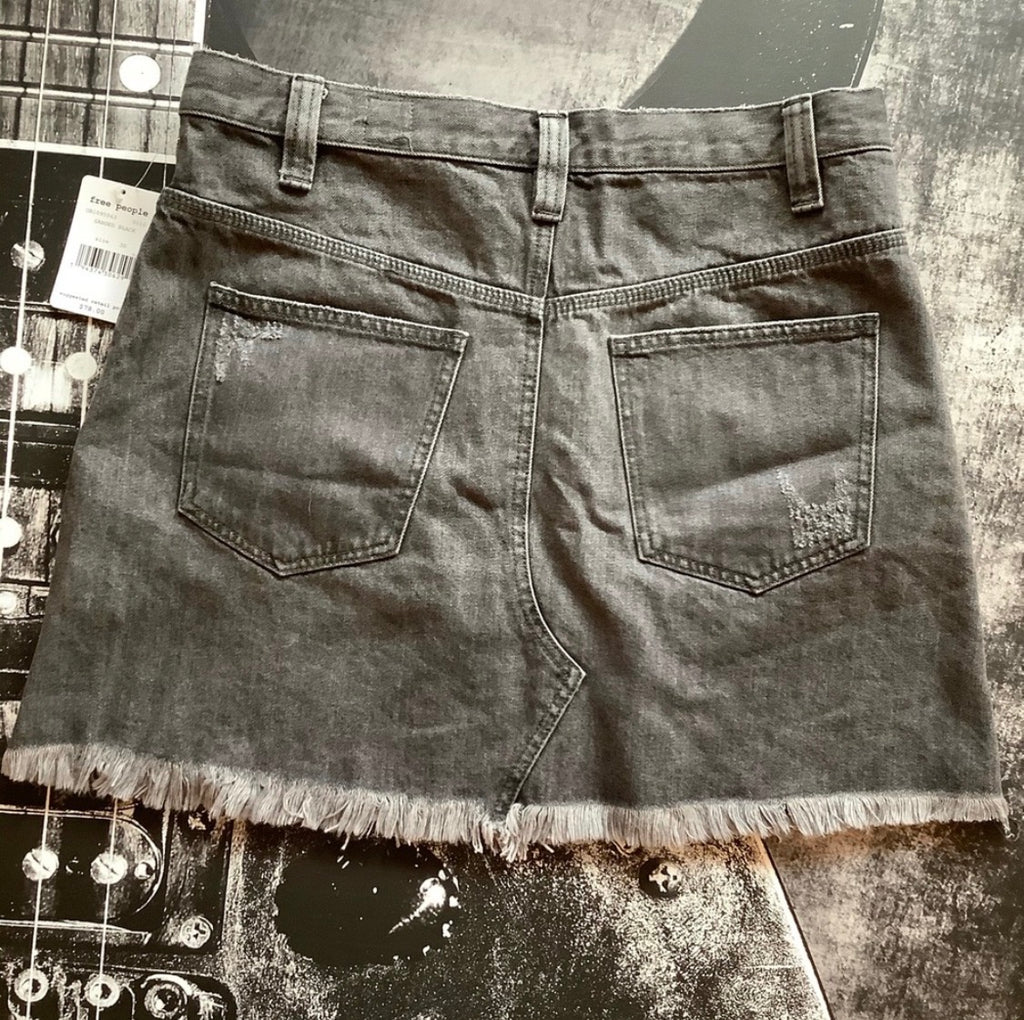 NWT Free People Frayed-Hem Denim Mini Skirt • Faded Black Wash • Size: 30