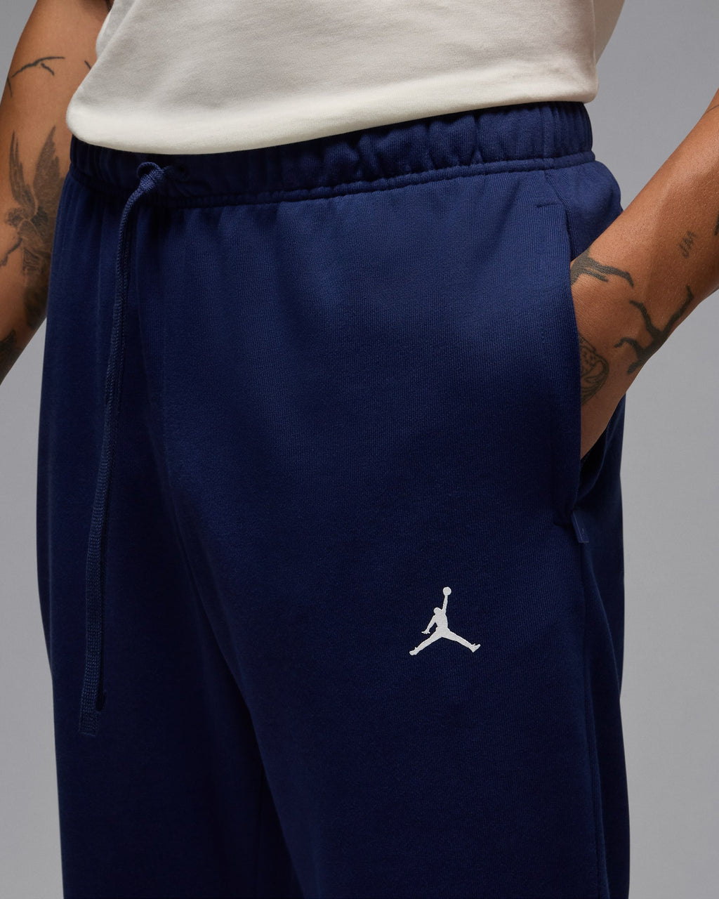 NWT Jordan Sport Crossover Dri-FIT Fleece Pants • Midnight Navy / White • Size: Large