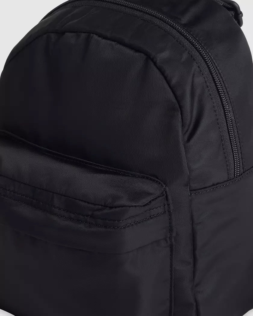 Levi's Mini Backpack, Caviar Black, 5.5L
