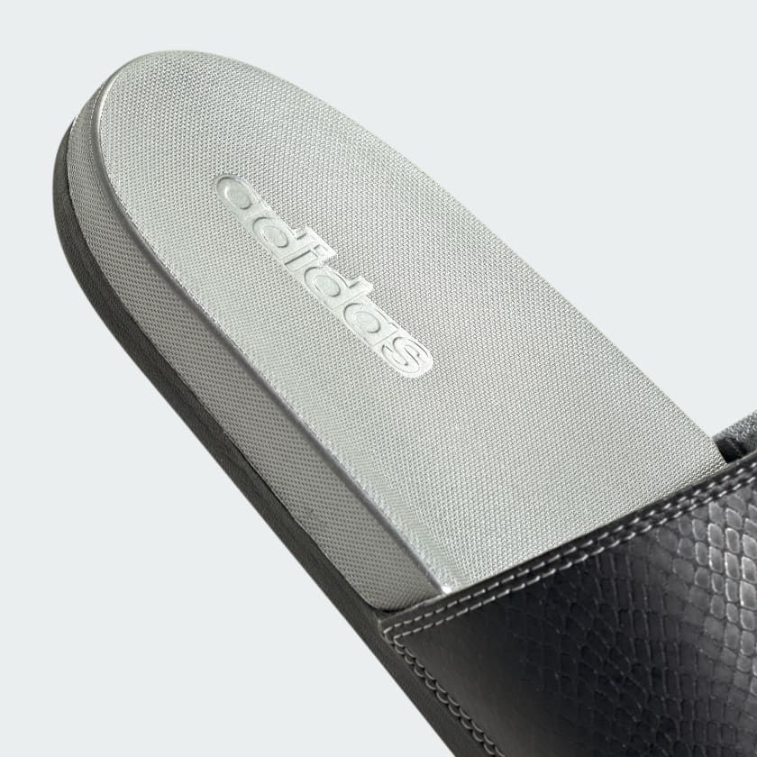 NWOT Adidas Adilette Comfort Slides • Core Black / Silver Metallic • Size: Men's 8