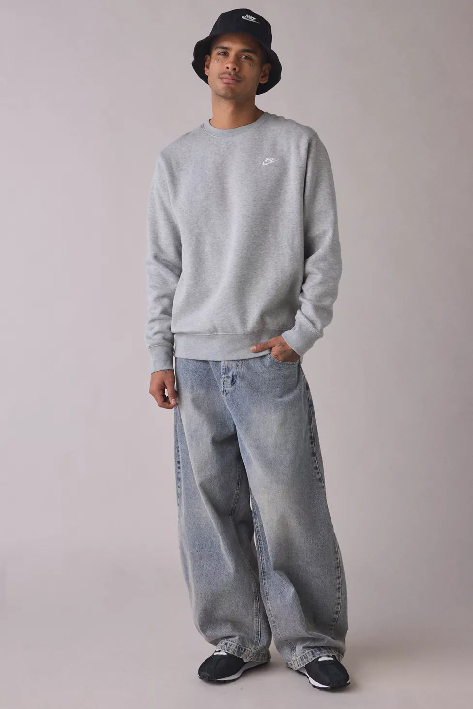Nike Club Sportswear Fleece Crew Neck Sweatshirt — Grey | Size Small