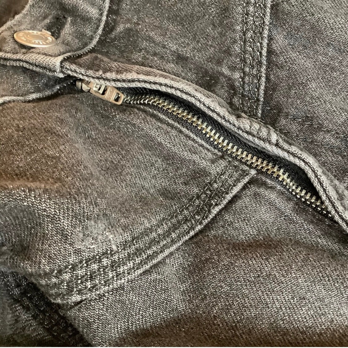 NWT Free People Frayed-Hem Denim Mini Skirt • Faded Black Wash • Size: 30
