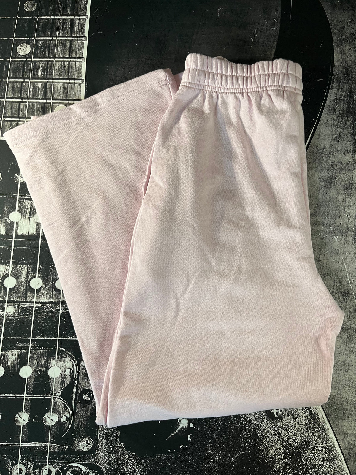 NWT Daily Practice Back When Wide-Leg Sweatpants • Scallop Shell Pink • Size: Medium