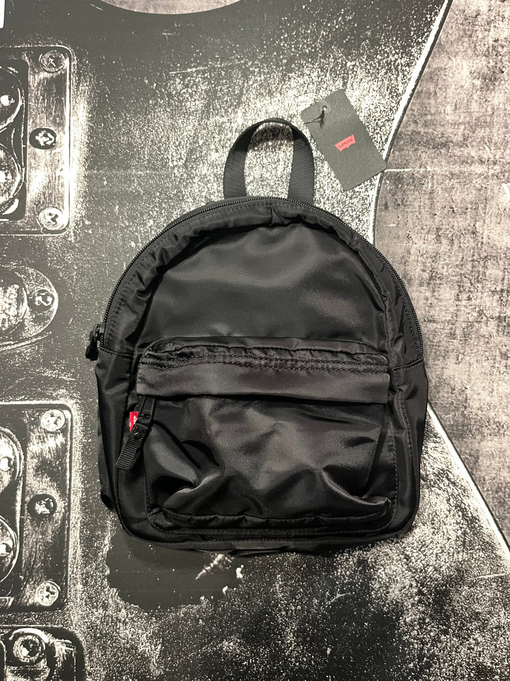 Levi's Mini Backpack, Caviar Black, 5.5L