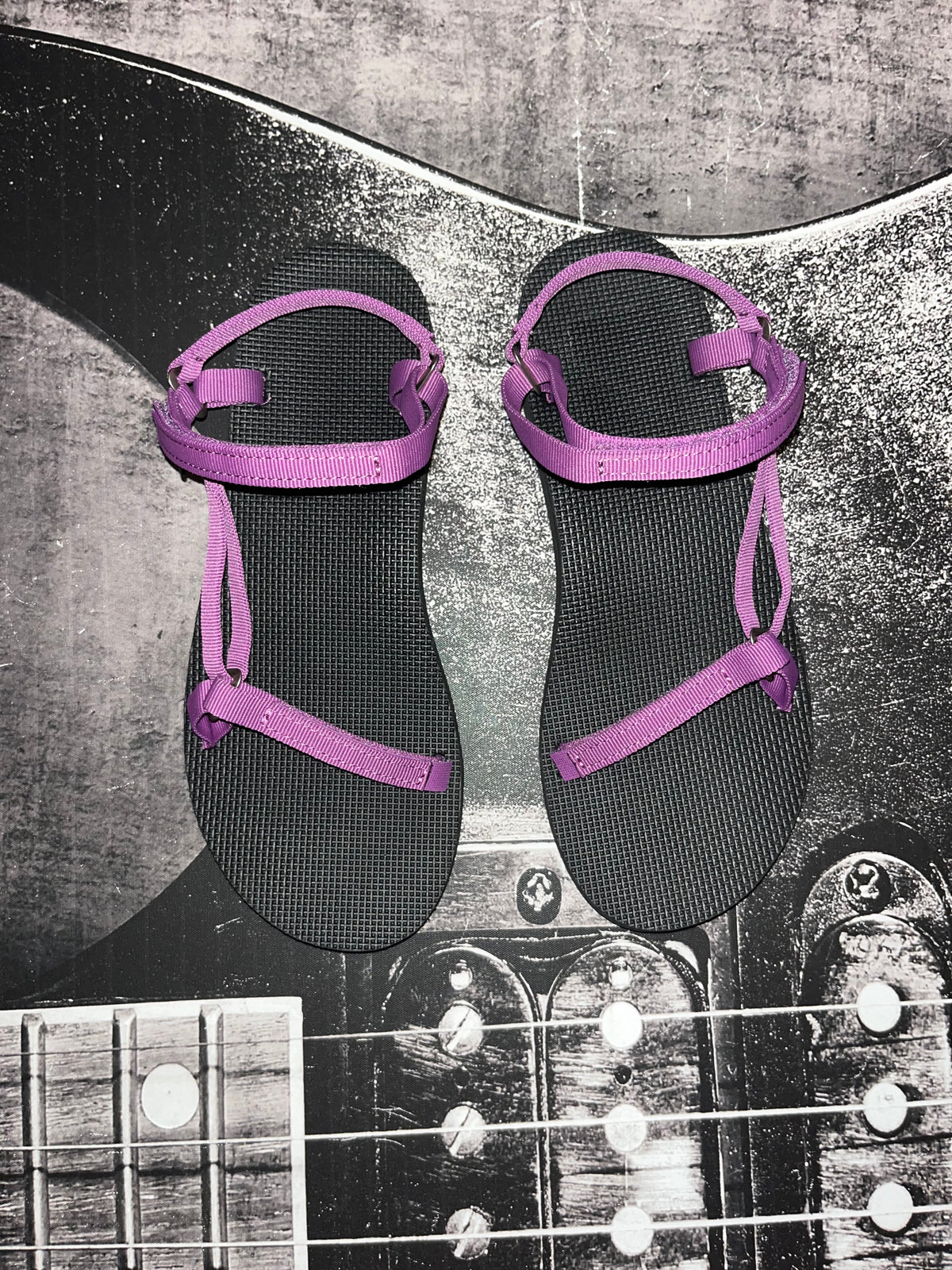 NIB Teva Original Universal Slim Strappy Sandals • Purple / Black • Size: Women's 10