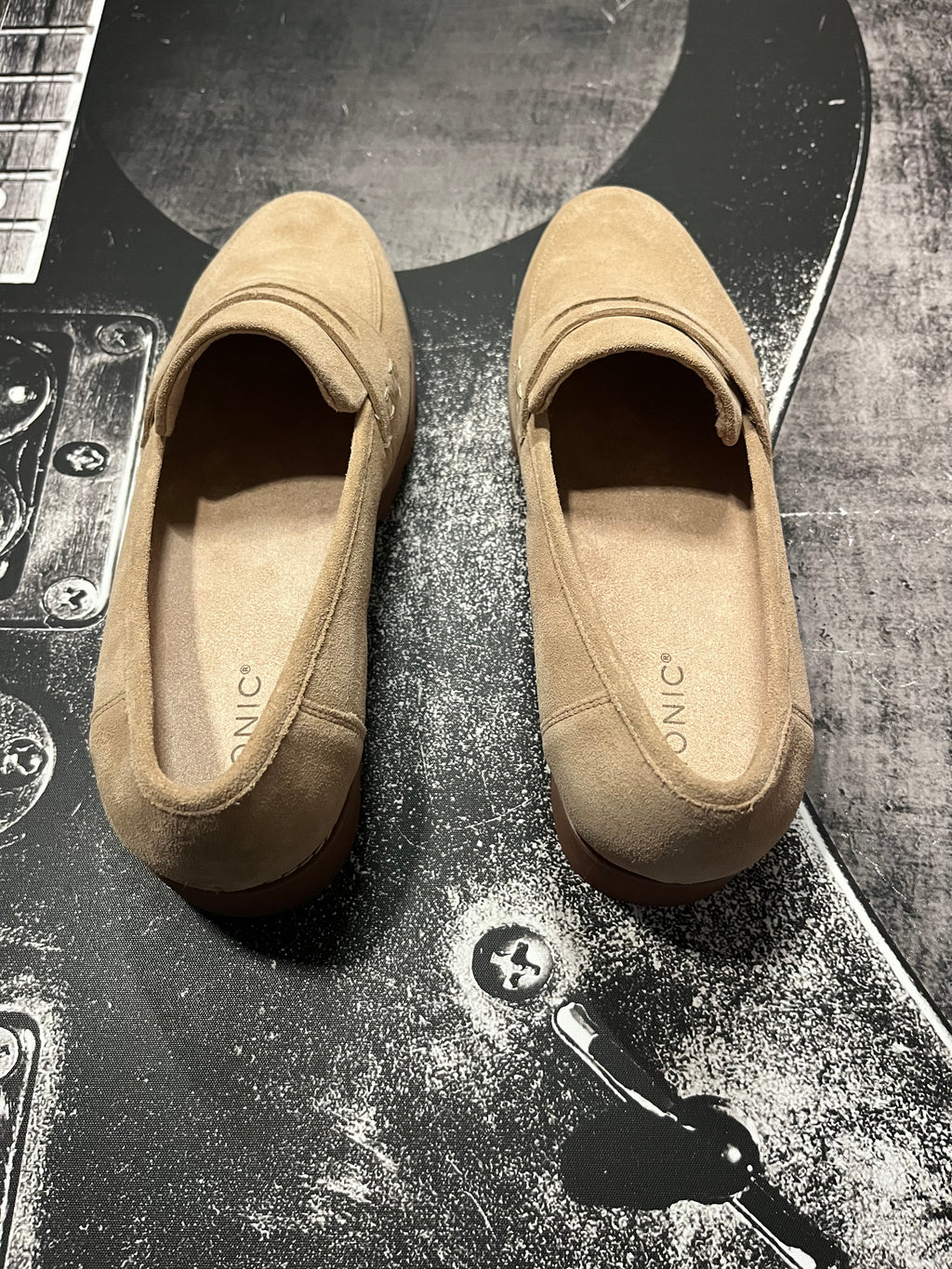 NEW Vionic Cheryl II Lug Penny Loafers • Sand Suede • Size: US 12 Wide