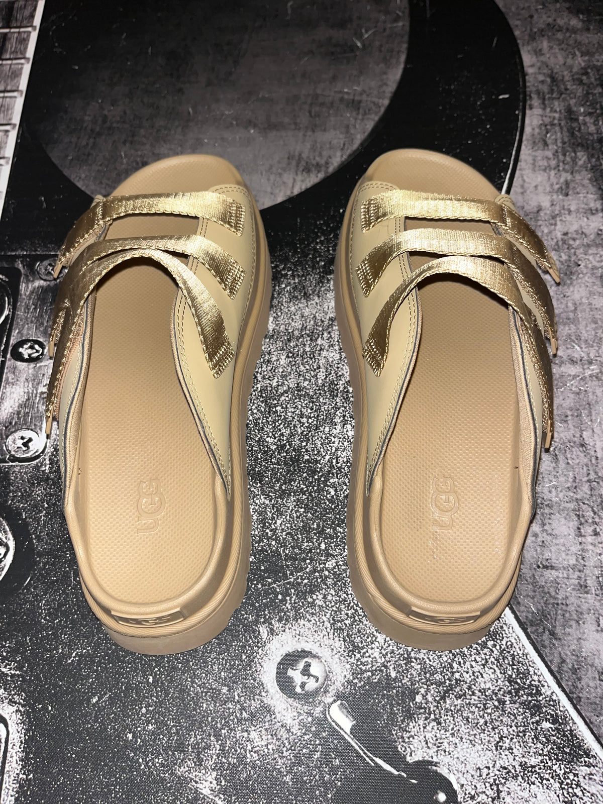 UGG Goldenglow Platform Sandals • Dark Sand • Women’s 12 • New