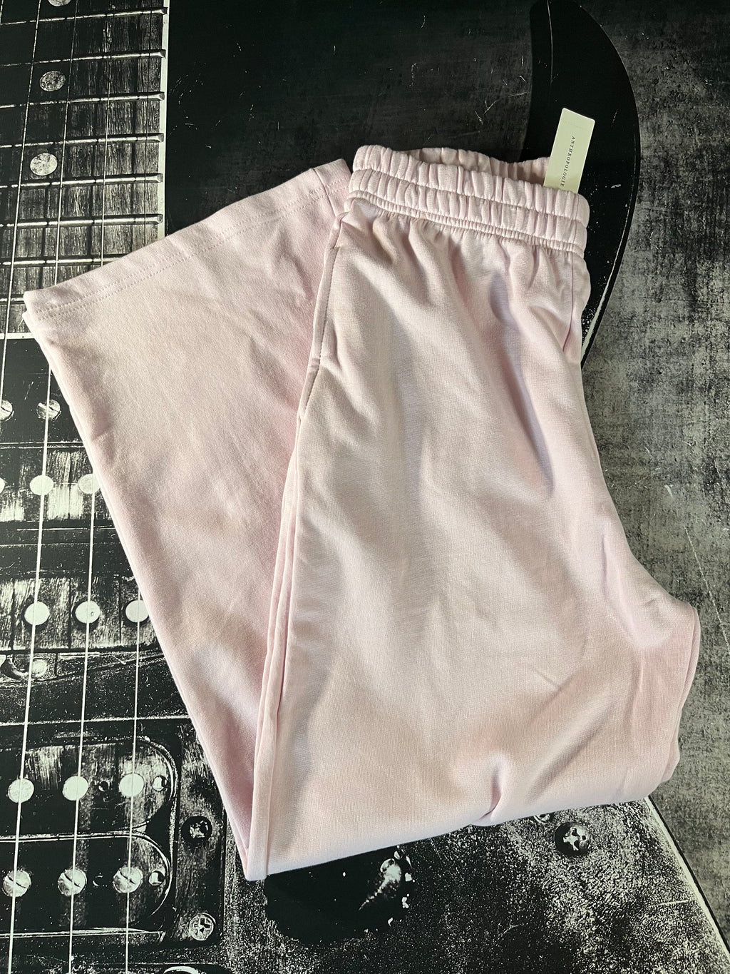 NWT Daily Practice Back When Wide-Leg Sweatpants • Scallop Shell Pink • Size: Medium