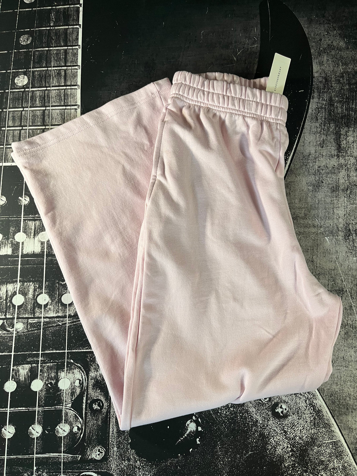 NWT Daily Practice Back When Wide-Leg Sweatpants • Scallop Shell Pink • Size: Medium