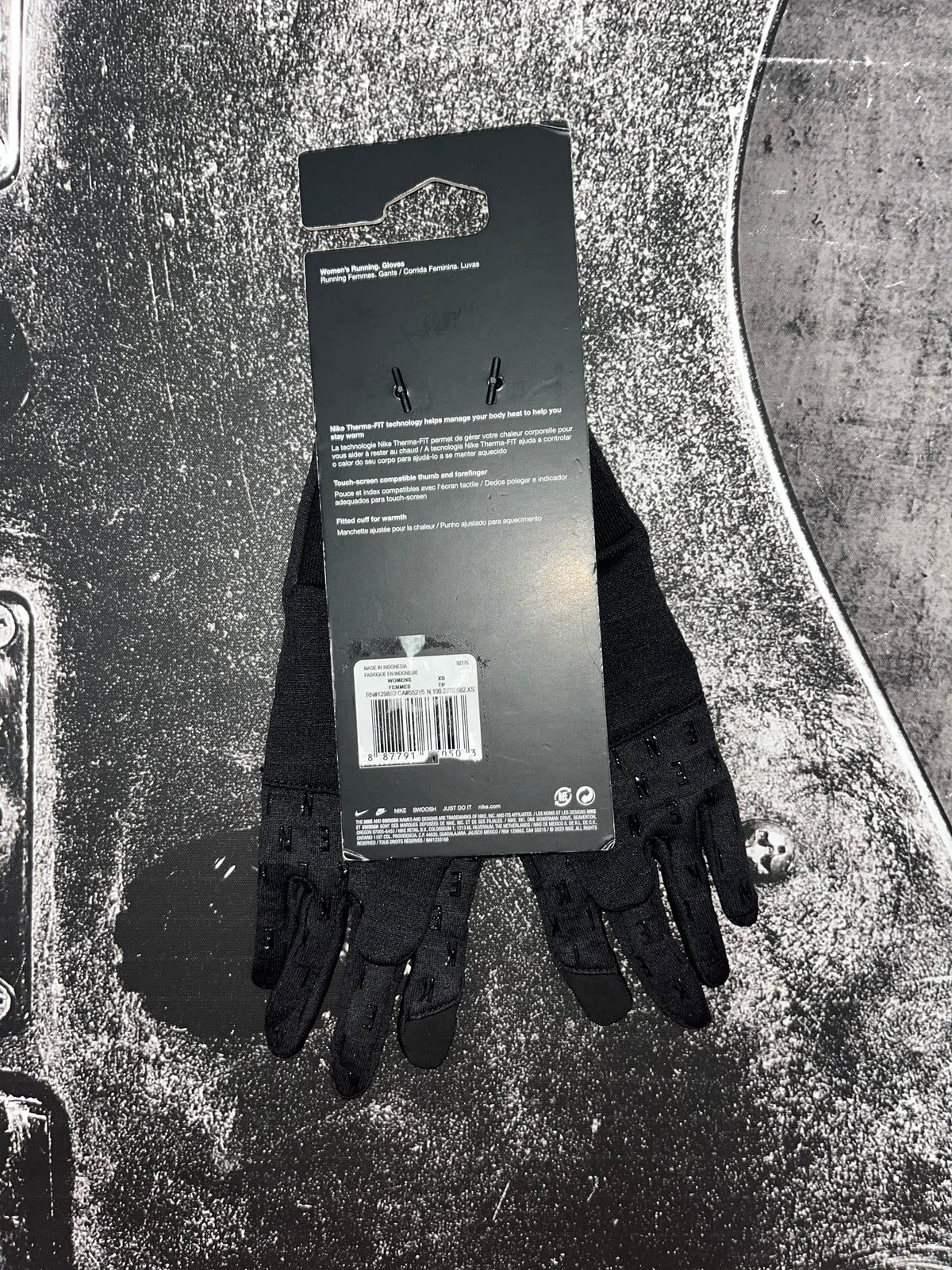 NWT Nike Sphere 4.0 Therma-FIT Touchscreen Running Gloves • Black • Size: XS
