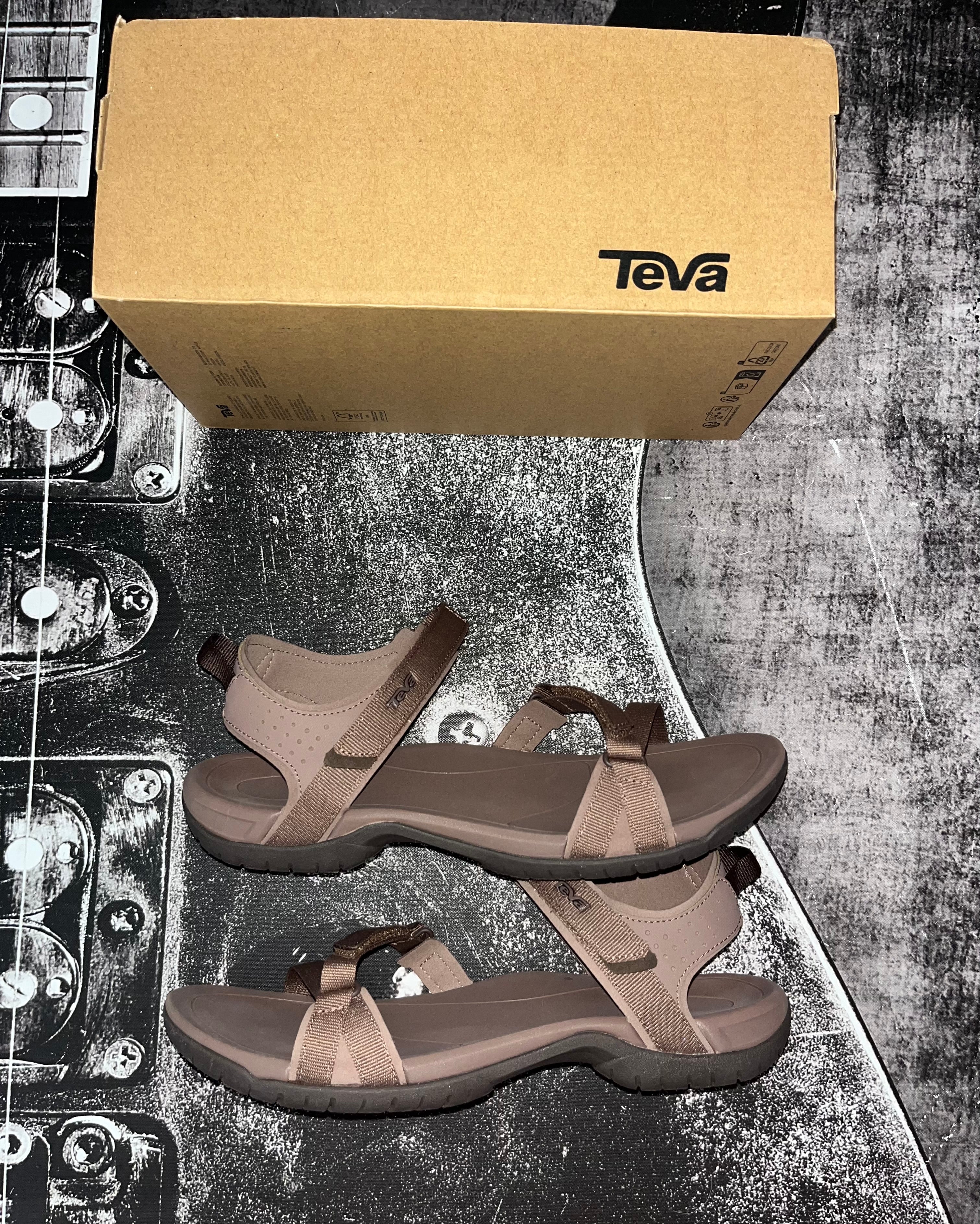 Teva Verra Sport Sandals • Acorn Brown • Size 11 • NIB