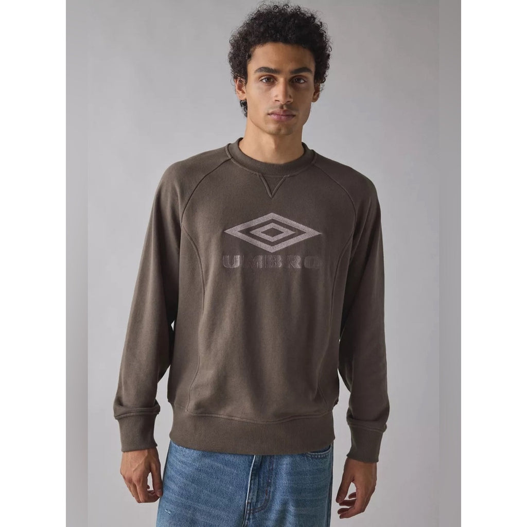 NWT Umbro Logo Crew Neck Sweatshirt • Size Medium