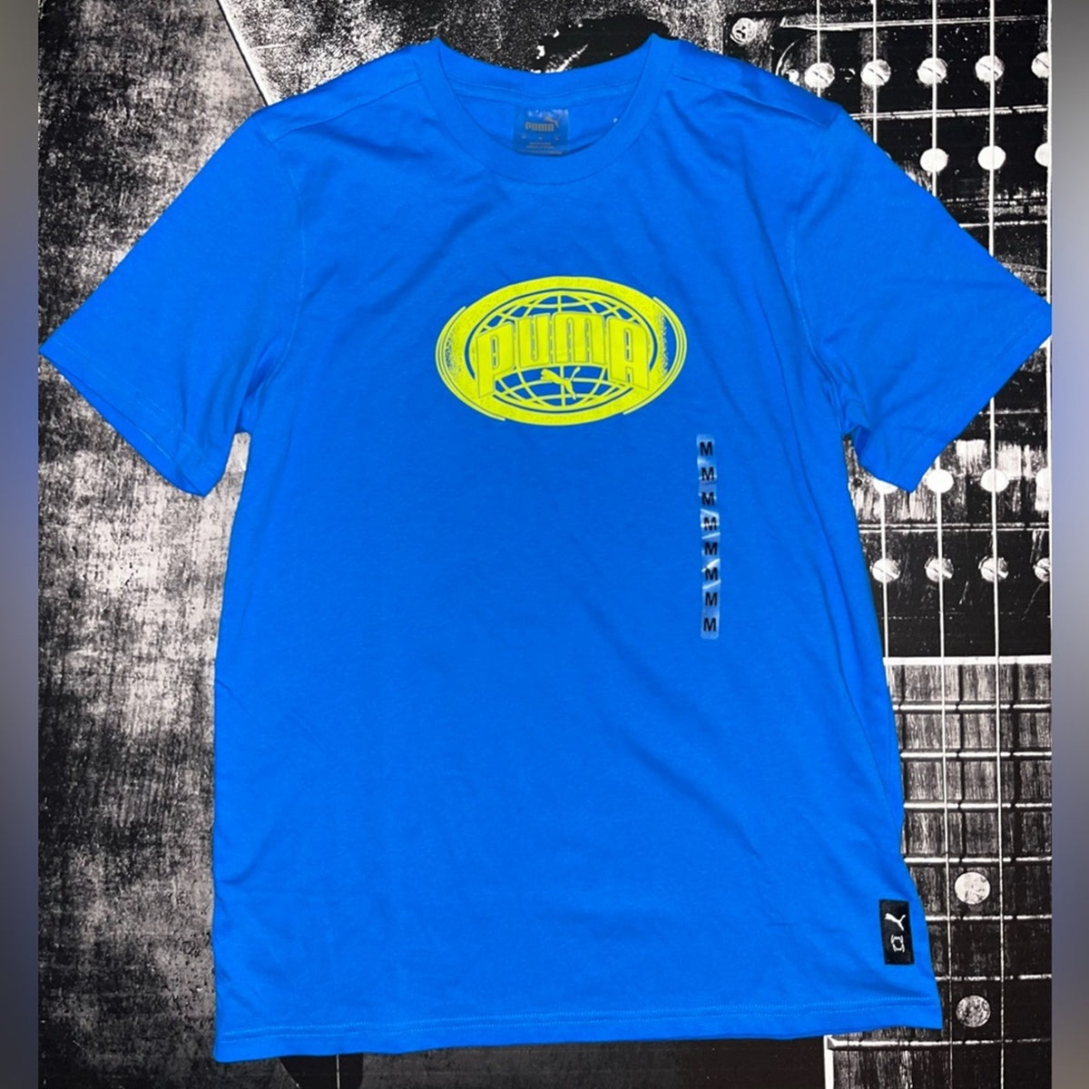 PUMA Globe Graphic T-Shirt | Royal Blue | Size Medium | NWT