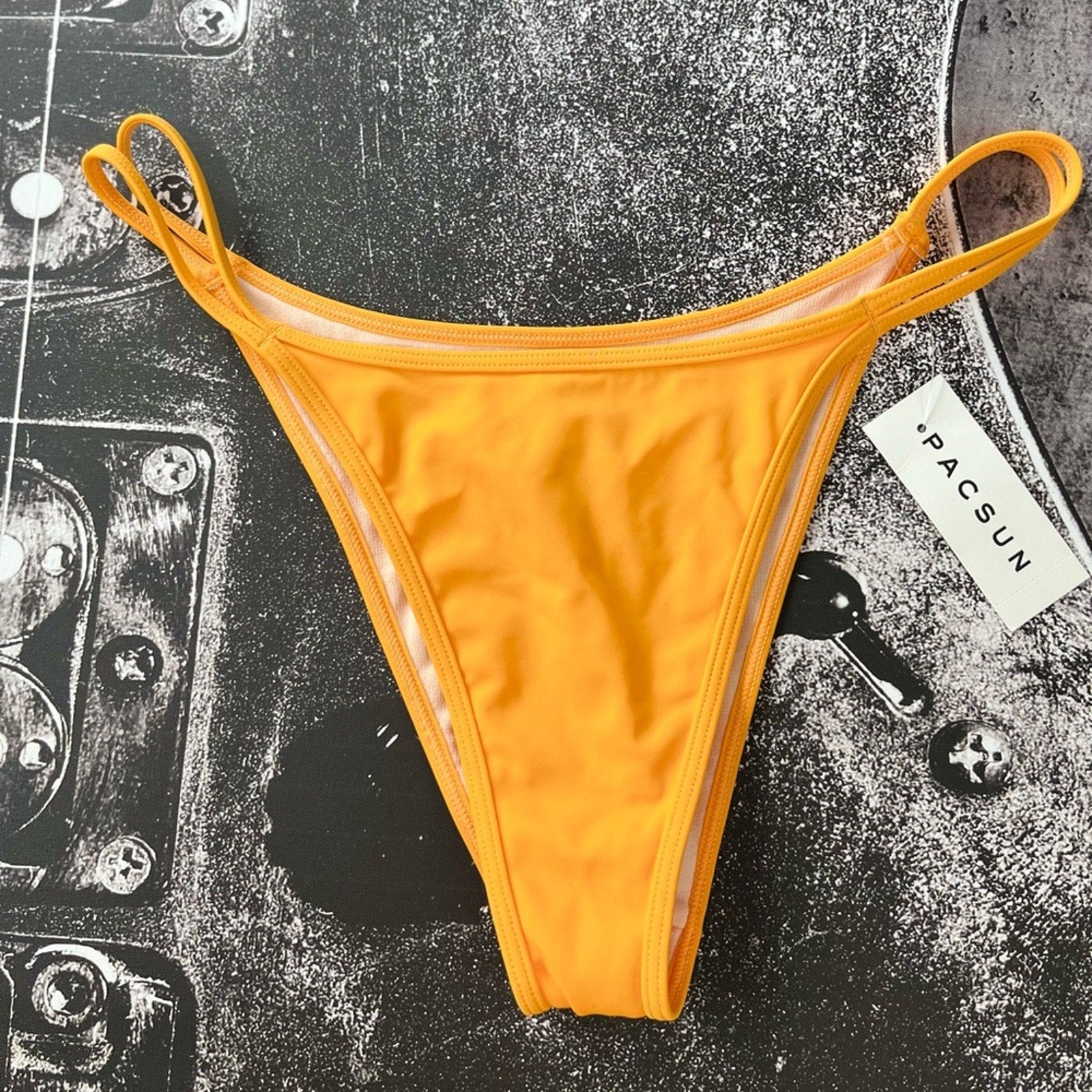 Blue Hour x PacSun Bikini Bottom • Orange • Size Medium • NWT