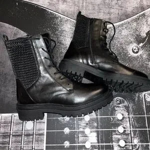 NEW Geox Boot