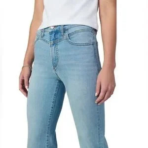 Joe's Jeans V-Yoke High Waist Petite Flare Jeans • Morocco Light Blue Wash • Size 29 • NWT