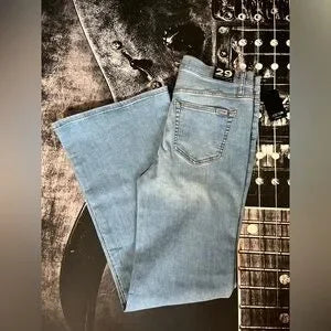Joe's Jeans V-Yoke High Waist Petite Flare Jeans • Morocco Light Blue Wash • Size 29 • NWT