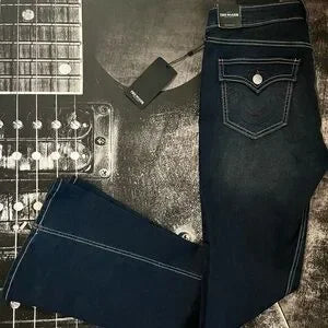 NWT True Religion Joey Flare Jeans & Crop Tee 2-Piece Set • Dark Wash • Size 30