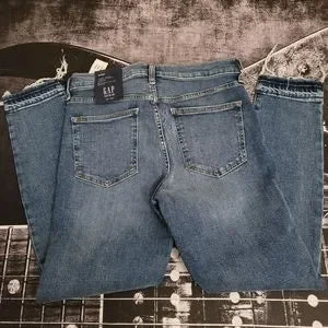 Gap High Rise True Skinny Ankle Jeans • Medium Dark Blue Wash • Size 28 • NWT
