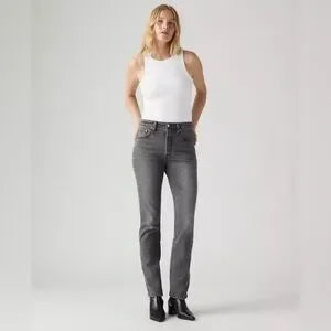 NWT Levi’s 501 Jeans • Size: 29 x 32
