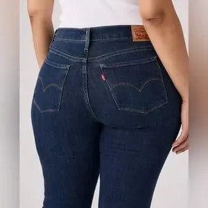 NWT Levi’s 315 Bootcut Jean