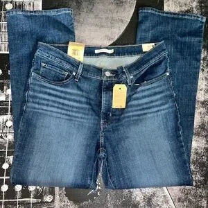NWT Levi’s 315 Bootcut Jean