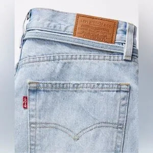 NWT Levi’s Baggy Jeans
