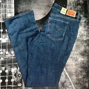 NWT Levi’s 315 Bootcut