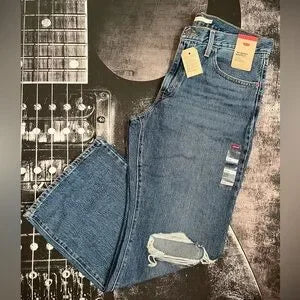 NWT Levi’s Baggy Bootcut Jeans