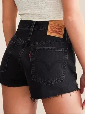 NWT Levi’s 501 High Rise Short