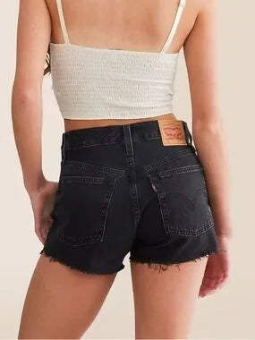NWT Levi’s 501 High Rise Short