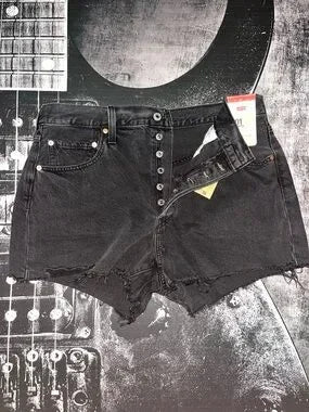 NWT Levi’s 501 High Rise Short
