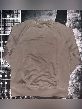 NWT Umbro Logo Crew Neck Sweatshirt • Size Medium