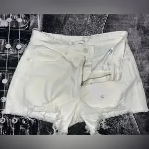 NWT Good American Denim Shorts • Size: 0 / 25