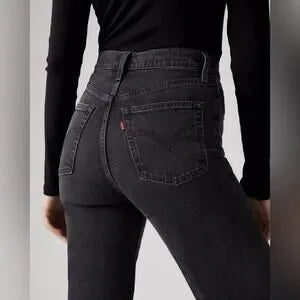 Levi's Ribcage Bell Jeans • On The Town Black • Size 32 x 32 • NWT