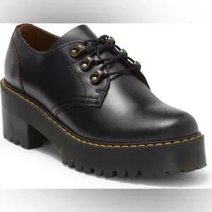 Dr. Martens Leona Lug Sole Platform Derby • Black Vintage Smooth • Size 8 • NIB