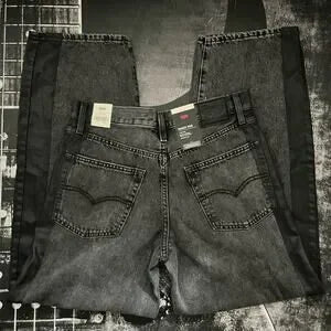 NWT Levi's Baggy Dad Jean • Satin Spats • Size: 29 x 32