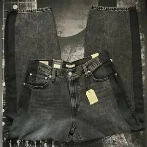 NWT Levi’s Jeans